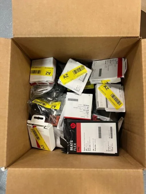 BOX OF RETURNS (Electronics) – ITEMS 14 – MSRP €1,578.89 BOX OF RETURNS (Electronics) – ITEMS 14